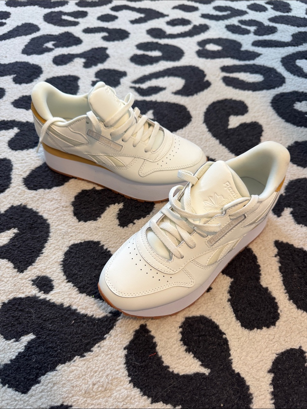 Reebok Classic Triple Lift Platform Sneakers, white size 9